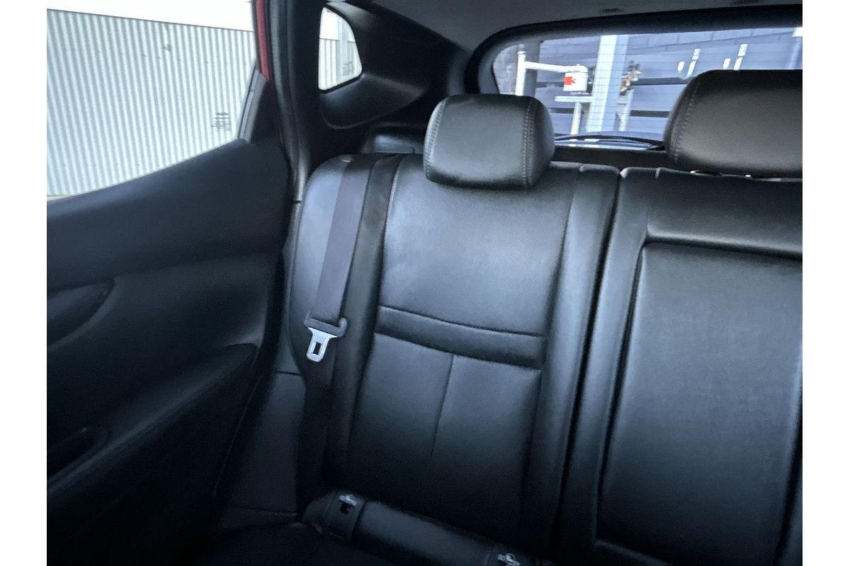 2016 Nissan QASHQAI Ti J11