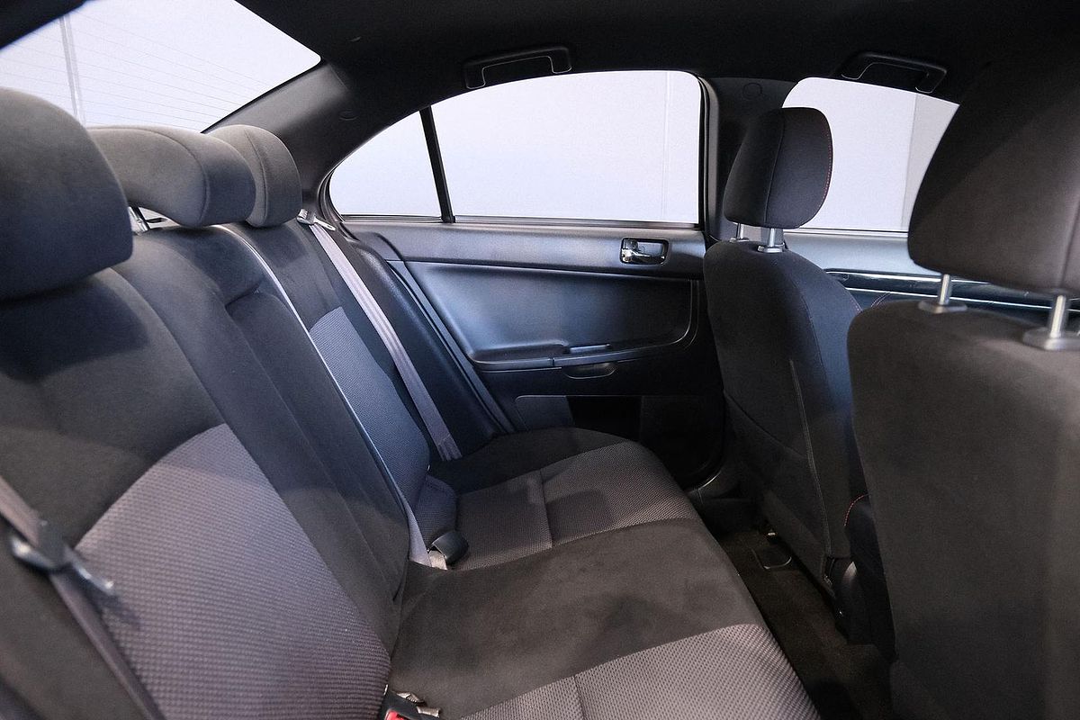 2017 Mitsubishi Lancer Black Edition CF