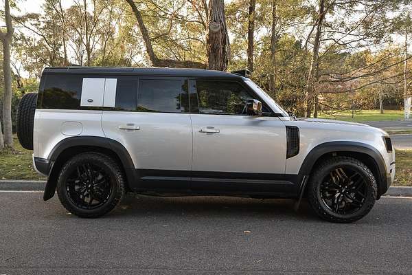 2020 Land Rover Defender 110 D240 First Edition L663