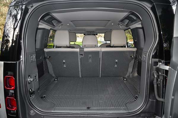 2020 Land Rover Defender 110 D240 First Edition L663