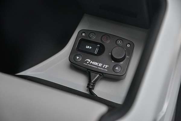 2020 Land Rover Defender 110 D240 First Edition L663