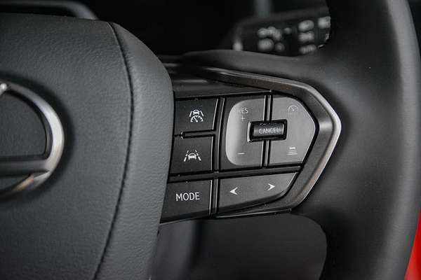 2024 Lexus LBX Luxury MAYH10R