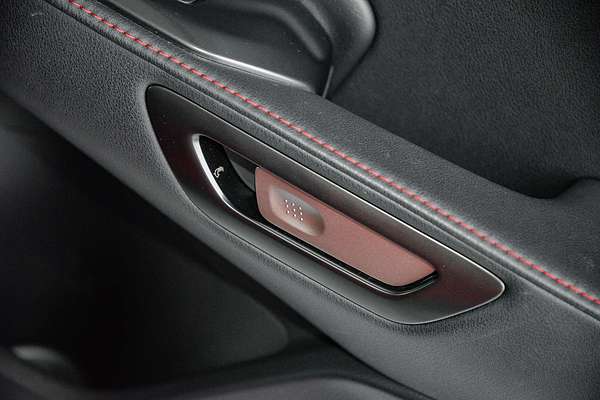 2024 Lexus LBX Luxury MAYH10R