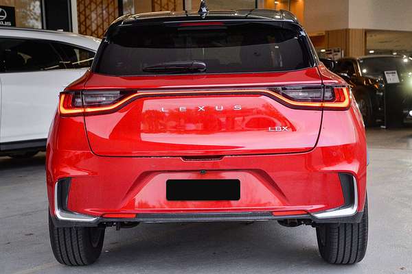 2024 Lexus LBX Luxury MAYH10R