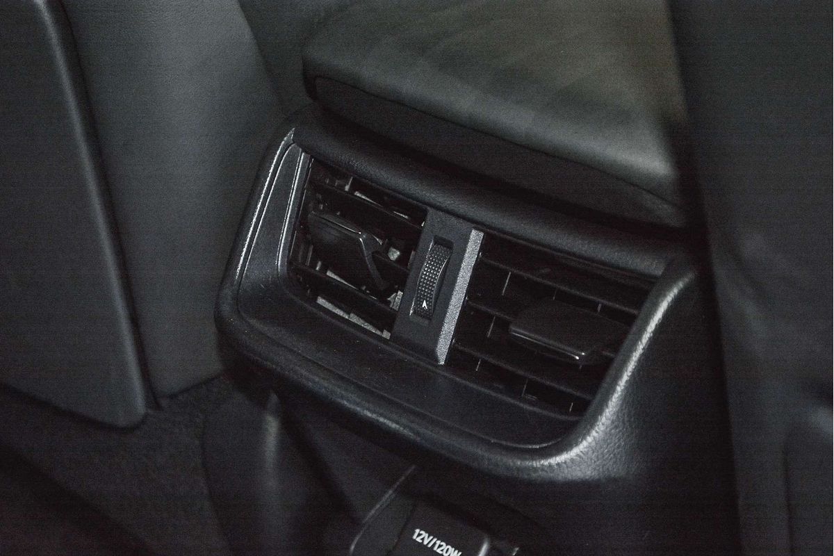2020 Lexus ES ES300h Luxury AXZH10R