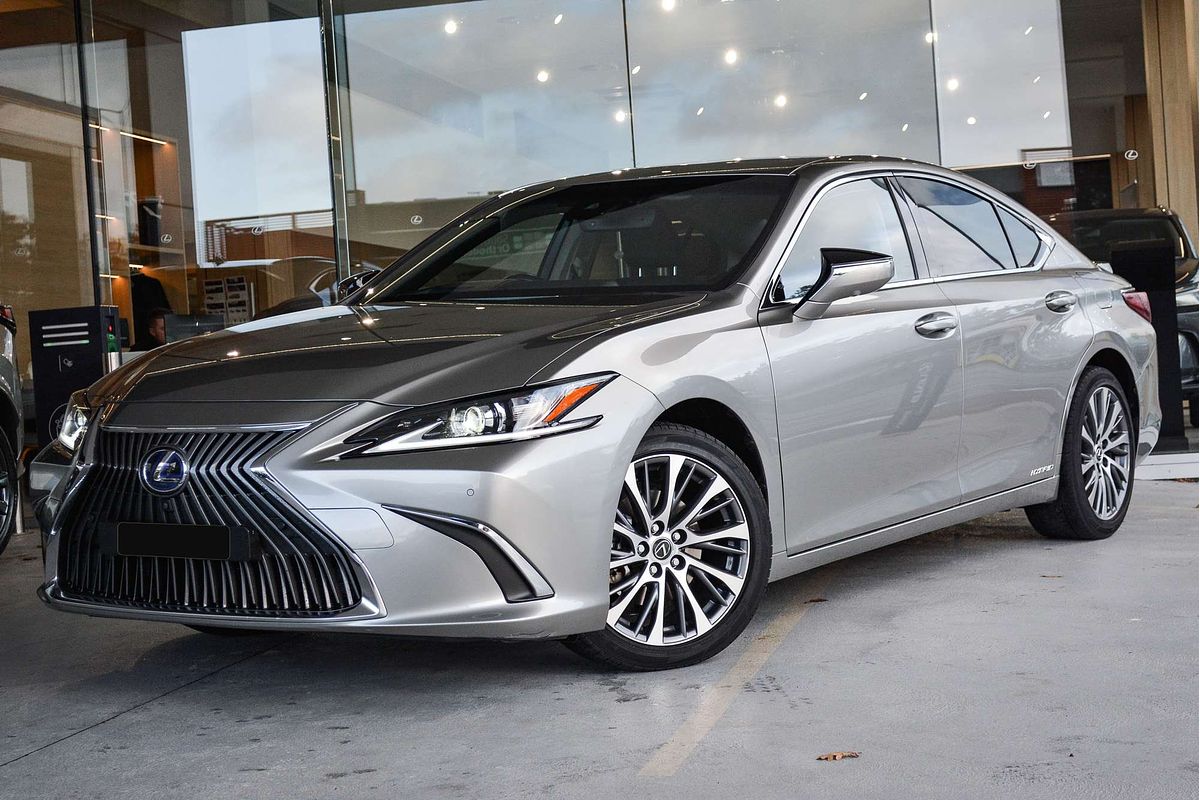 2020 Lexus ES ES300h Luxury AXZH10R