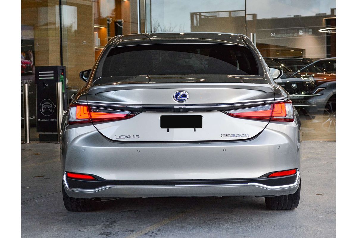 2020 Lexus ES ES300h Luxury AXZH10R