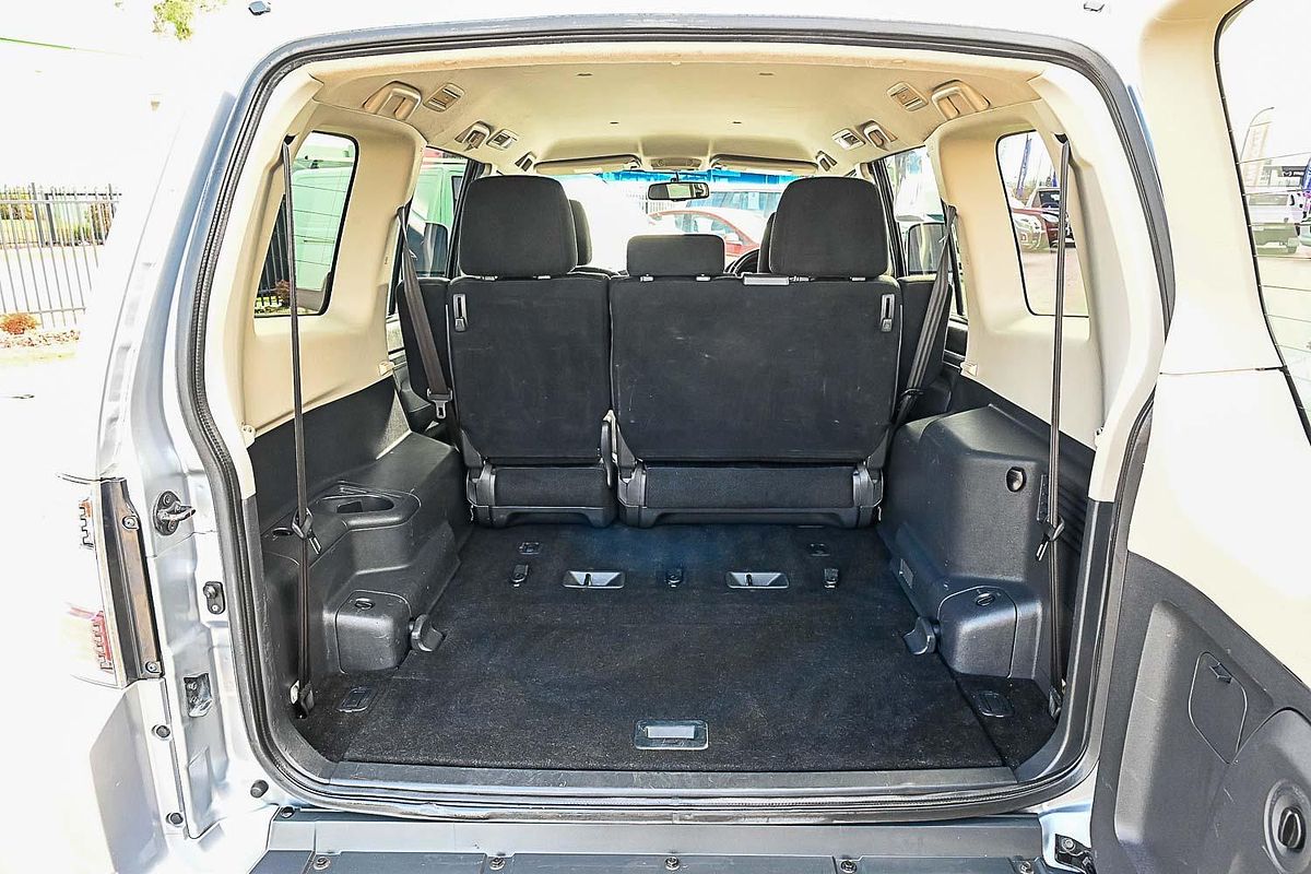2014 Mitsubishi Pajero GLX-R NW