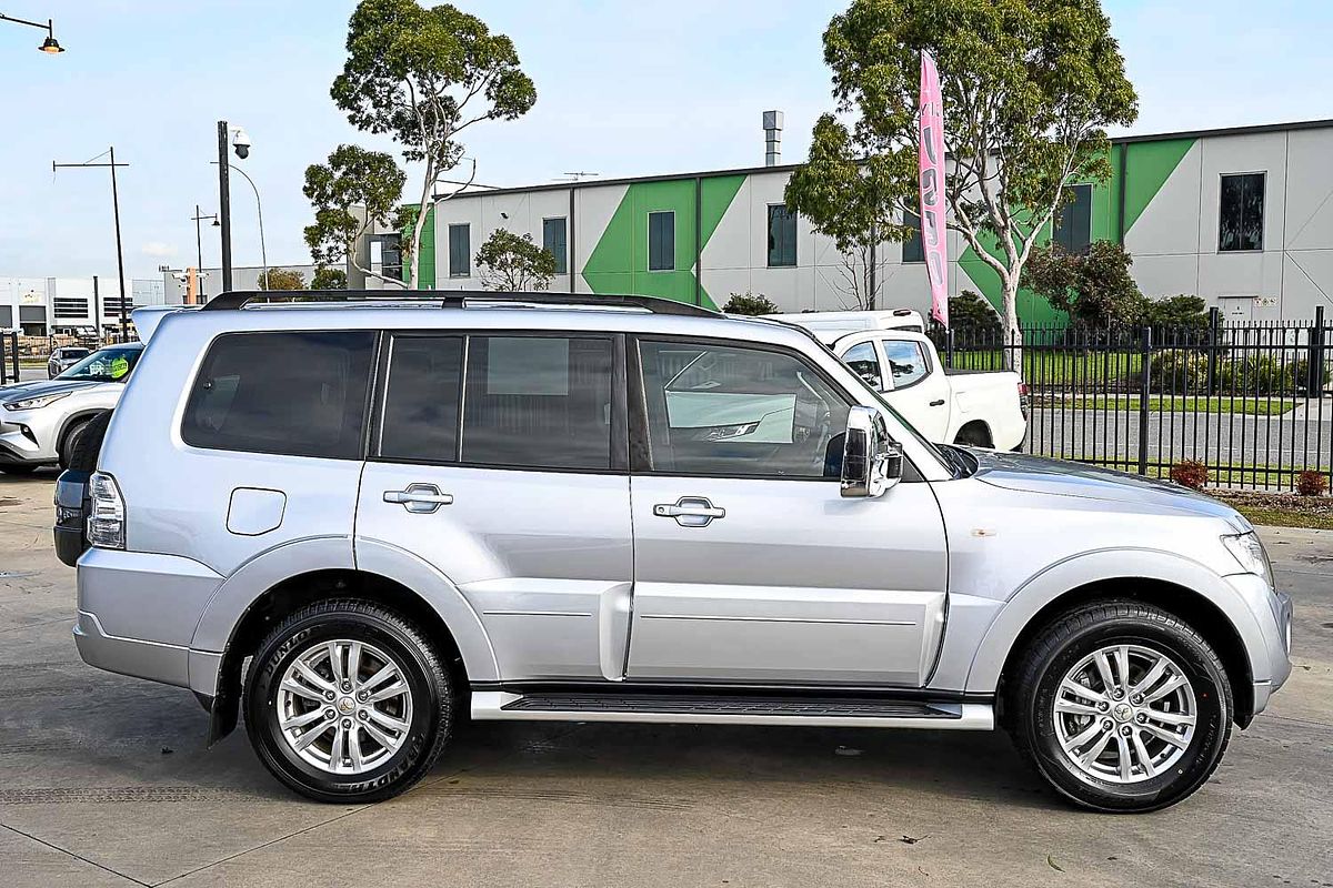 2014 Mitsubishi Pajero GLX-R NW