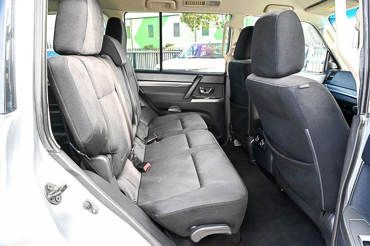 2014 Mitsubishi Pajero GLX-R NW