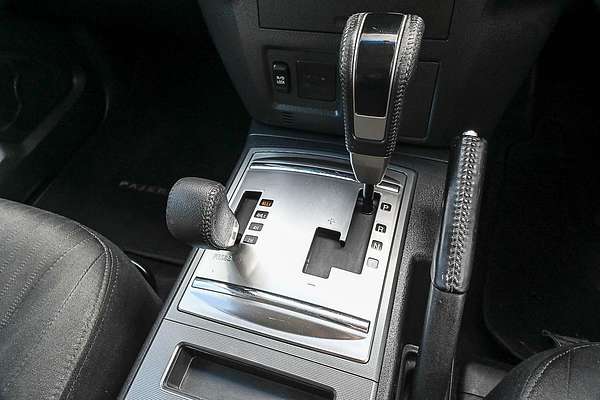 2014 Mitsubishi Pajero GLX-R NW