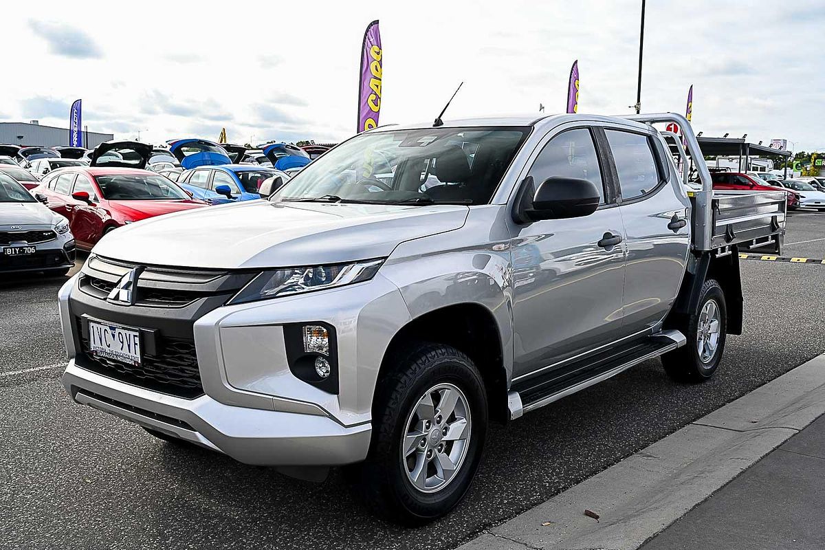2022 Mitsubishi Triton GLX MR 4X4