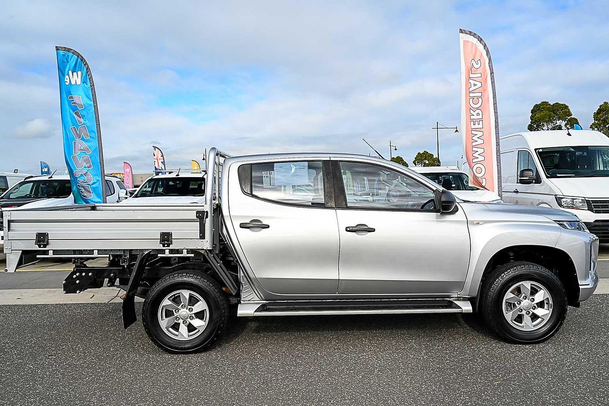2022 Mitsubishi Triton GLX MR 4X4