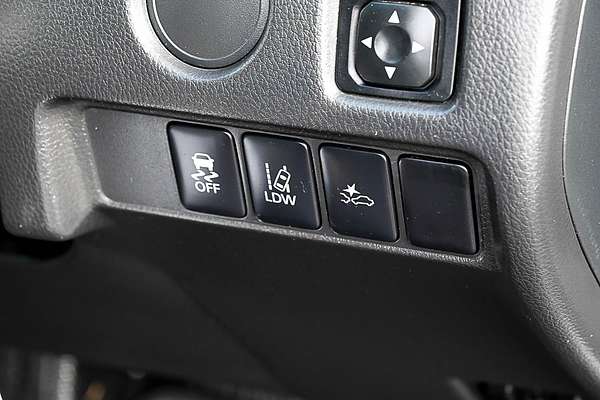 2022 Mitsubishi Triton GLX MR 4X4