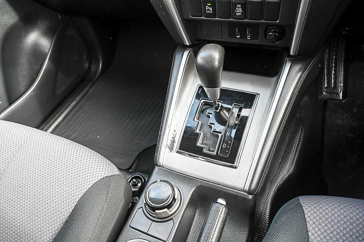 2022 Mitsubishi Triton GLX MR 4X4