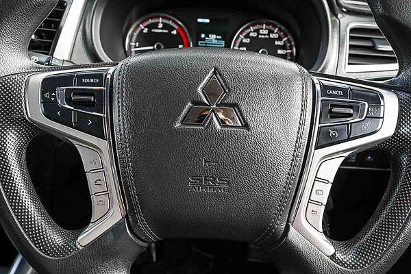 2022 Mitsubishi Triton GLX MR 4X4