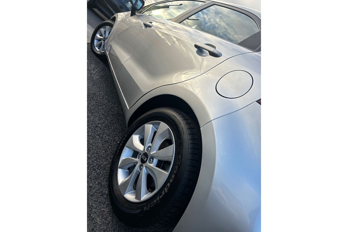 2015 Kia RIO S-Premium UB