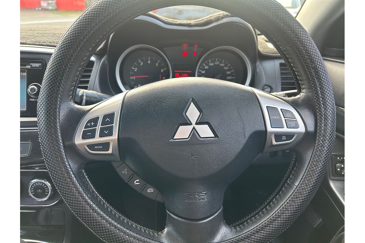 2012 Mitsubishi LANCER LX CJ