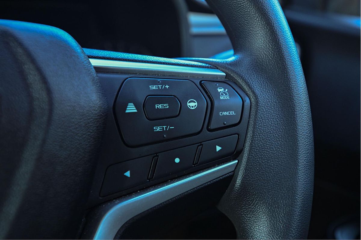 2023 Isuzu MU-X LS-M