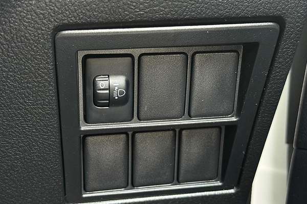 2020 Toyota Hilux Workmate TGN121R Rear Wheel Drive