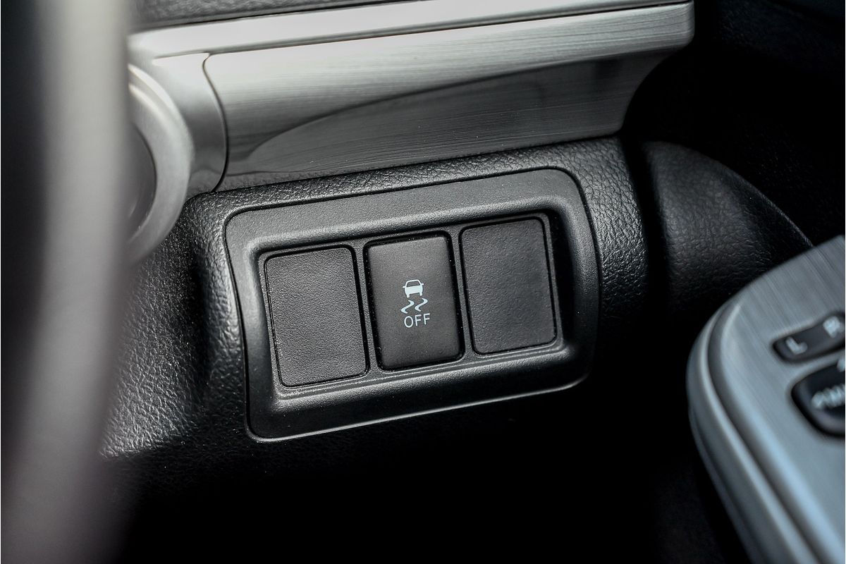 2015 Toyota Camry Atara S ASV50R