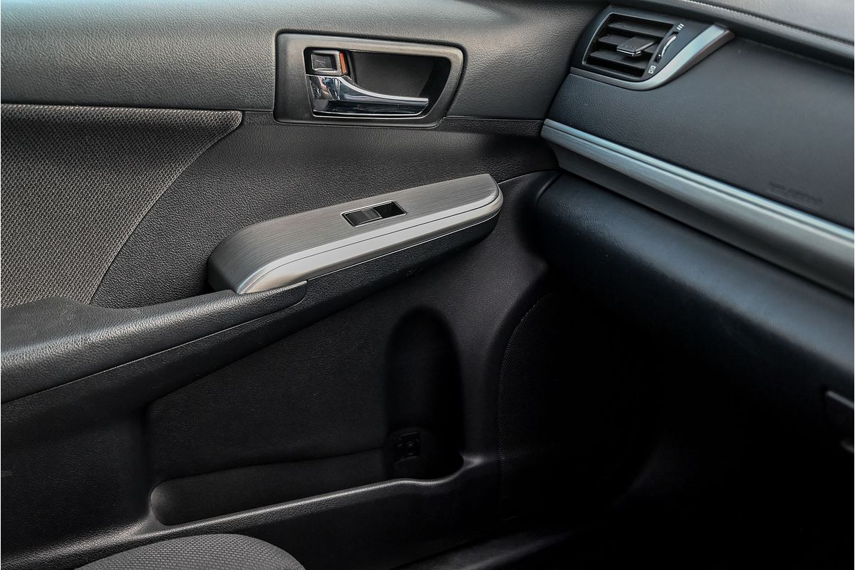2015 Toyota Camry Atara S ASV50R