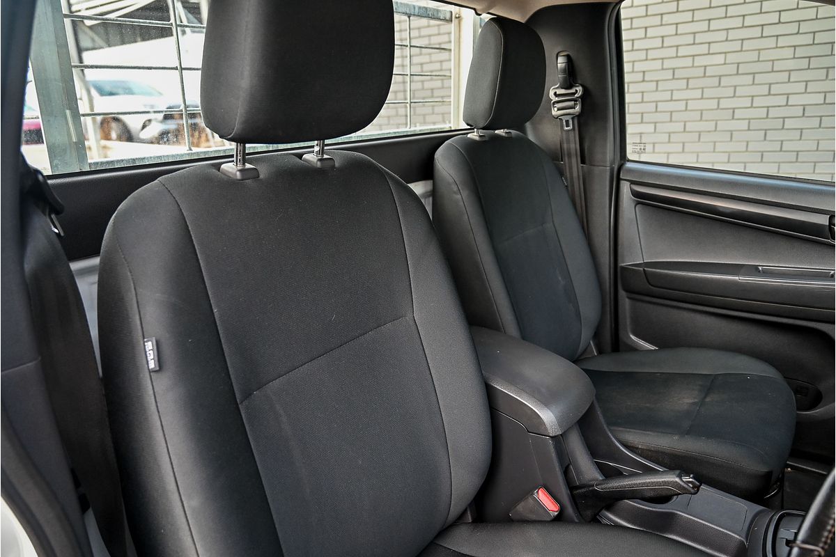 2018 Isuzu D-MAX SX High Ride Rear Wheel Drive