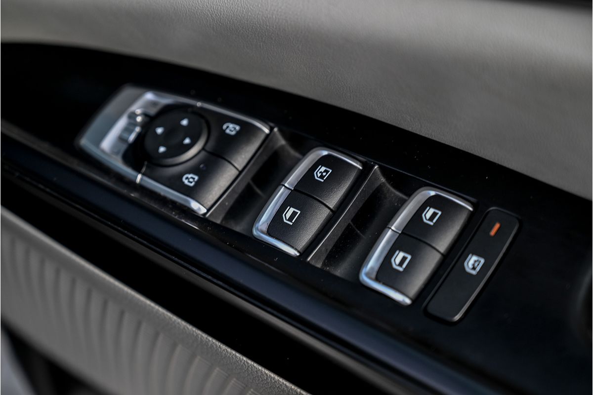 2022 Kia Carnival S KA4