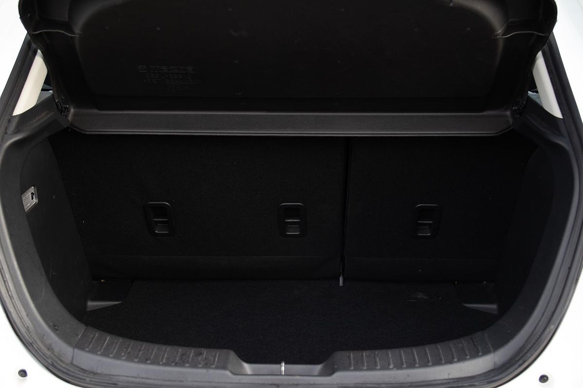 2017 Mazda 2 Genki DJ Series
