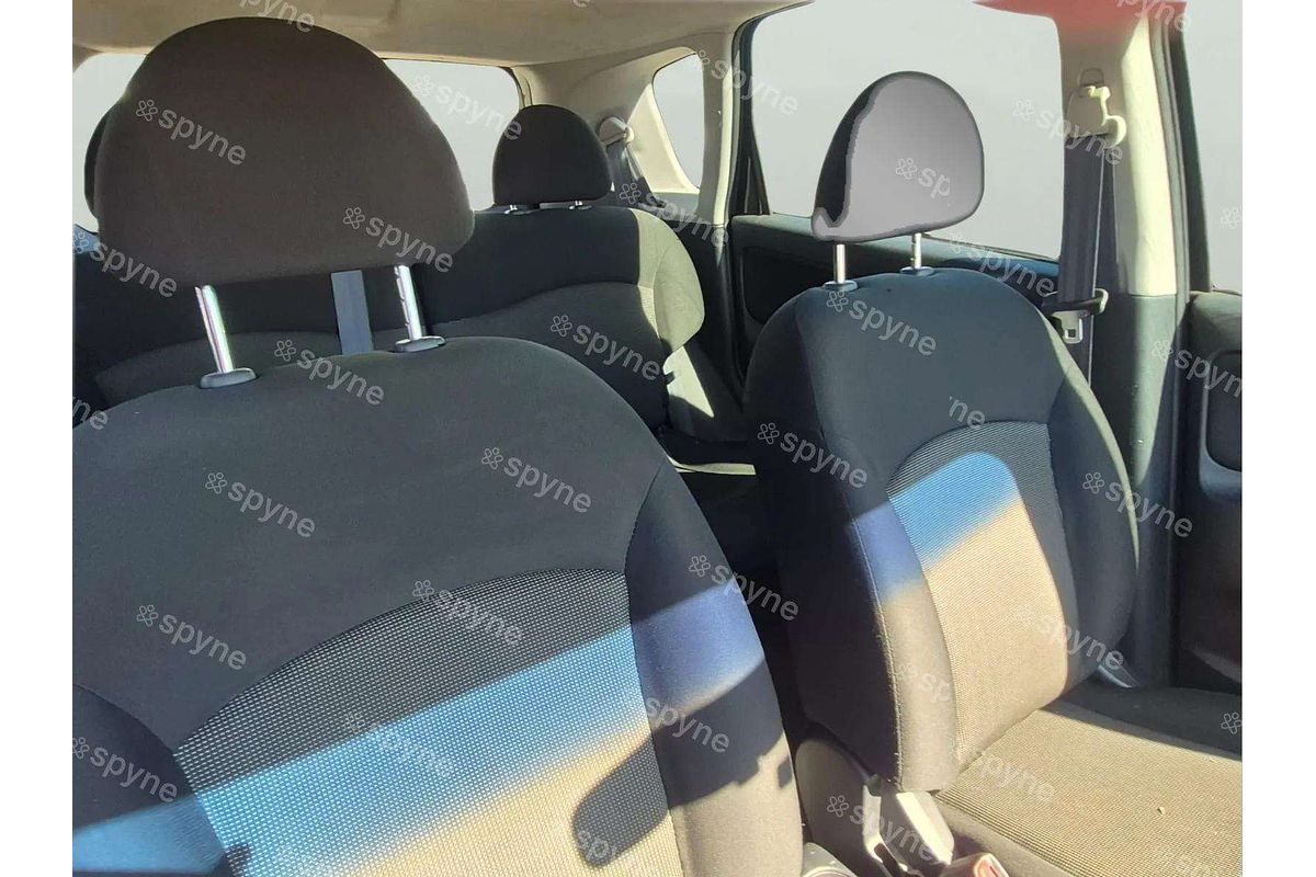 2009 Mitsubishi Colt ES RG