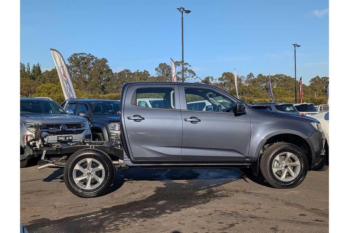 2025 Isuzu D-MAX LS-M 4X4
