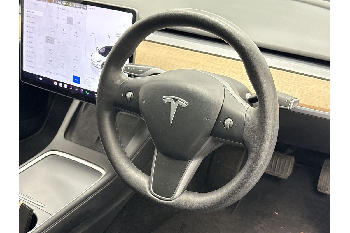 2022 Tesla Model 3 Rear-Wheel Drive