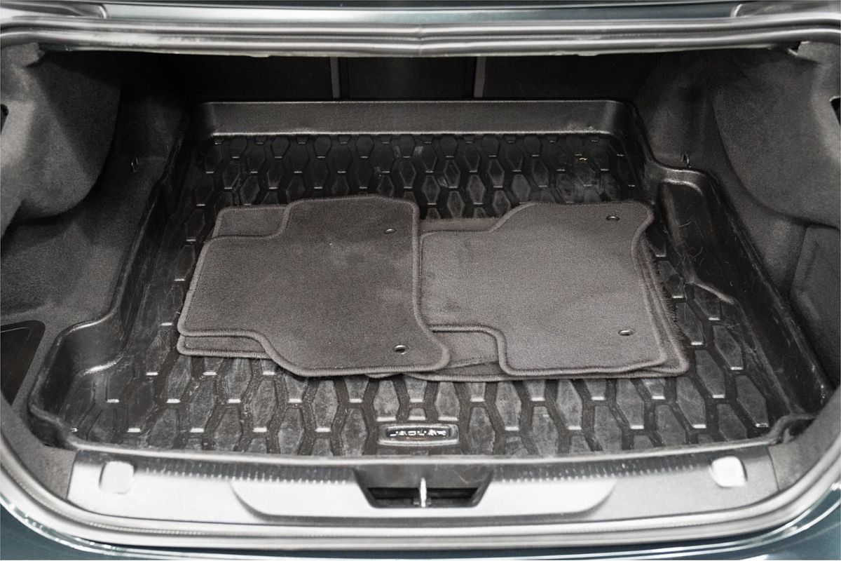 2015 Jaguar XE 20d Prestige X760
