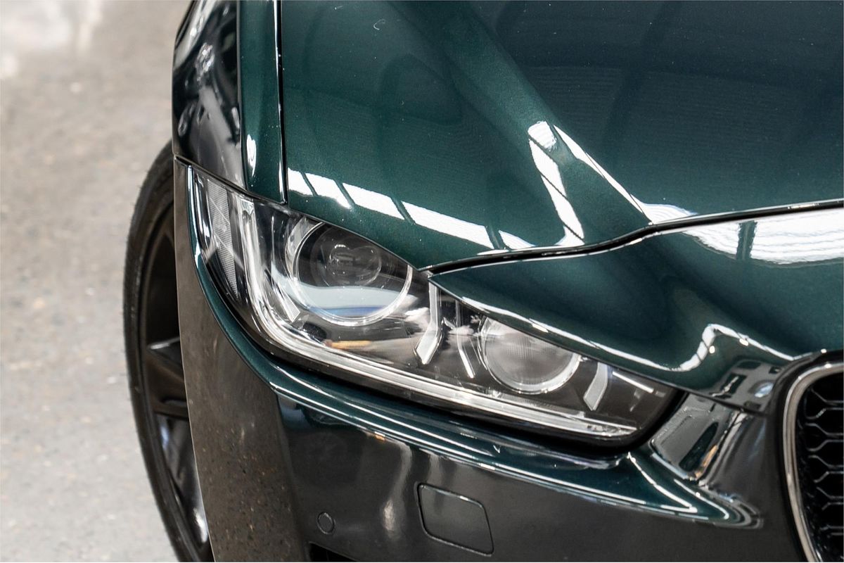 2015 Jaguar XE 20d Prestige X760