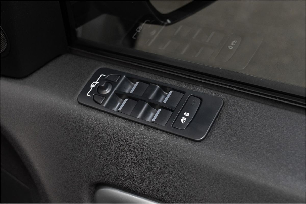 2018 Land Rover Discovery Sport SD4 SE L550