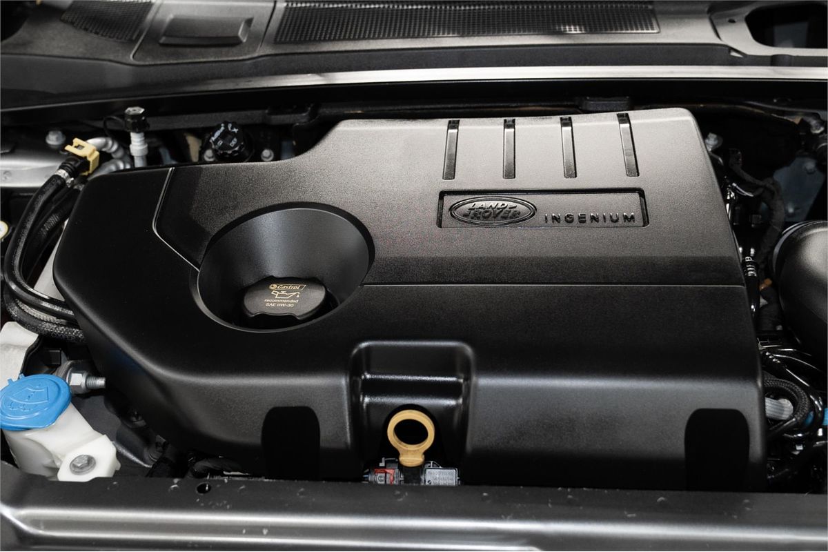 2018 Land Rover Discovery Sport SD4 SE L550