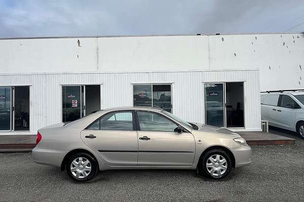 2004 Toyota Camry Altise ACV36R