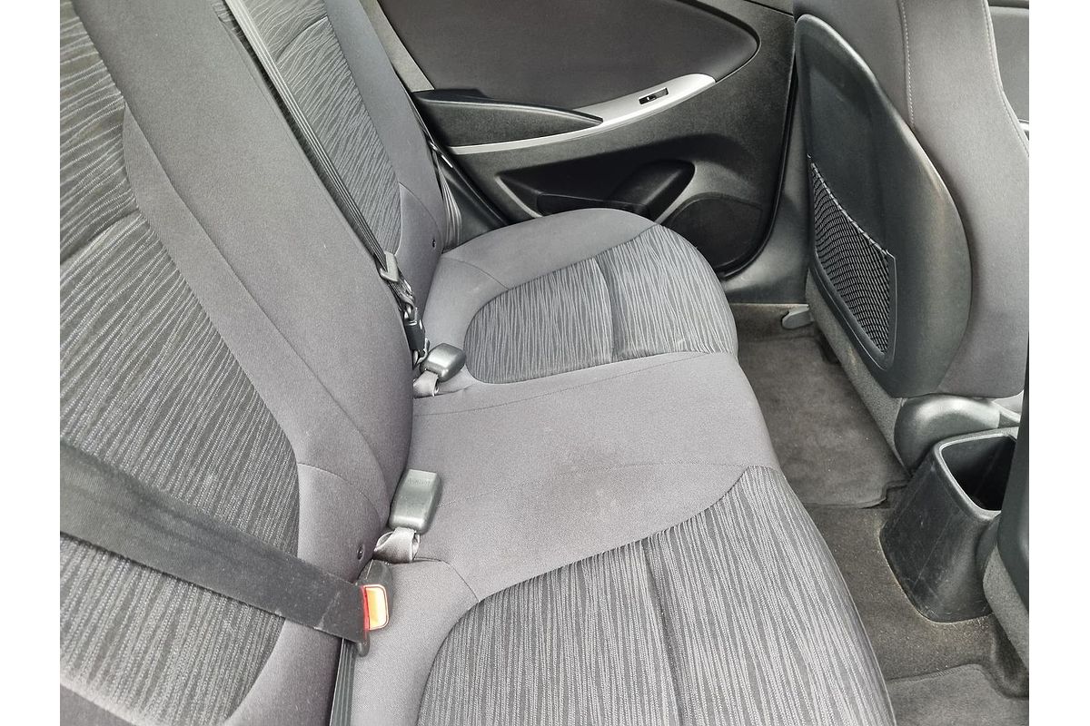 2018 Hyundai Accent Sport RB6