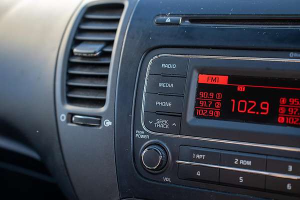 2014 Kia Cerato S YD