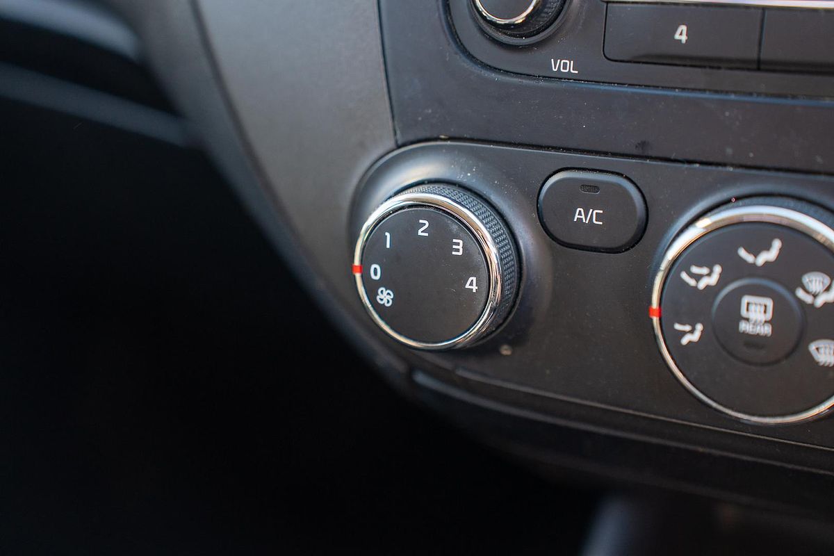 2014 Kia Cerato S YD