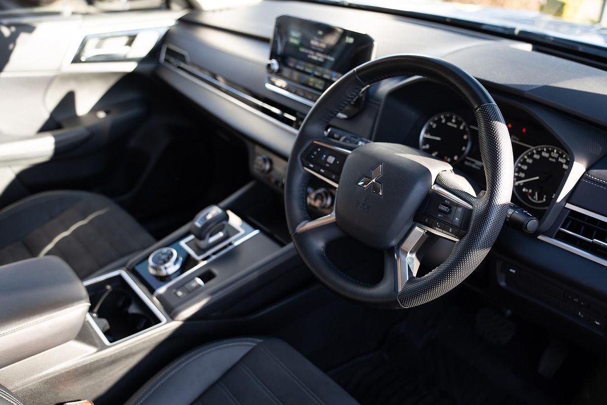 2022 Mitsubishi Outlander Aspire ZM