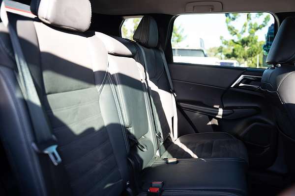 2022 Mitsubishi Outlander Aspire ZM