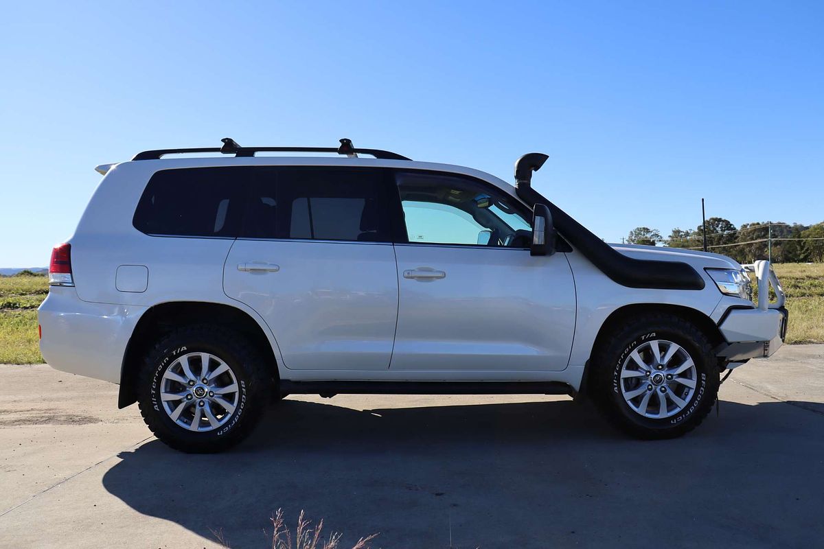 2017 Toyota Landcruiser VX VDJ200R