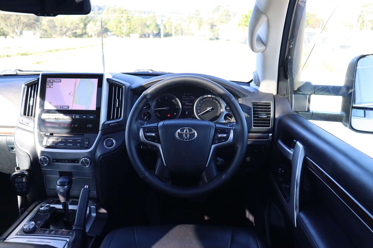 2017 Toyota Landcruiser VX VDJ200R