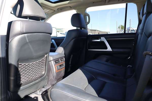 2017 Toyota Landcruiser VX VDJ200R
