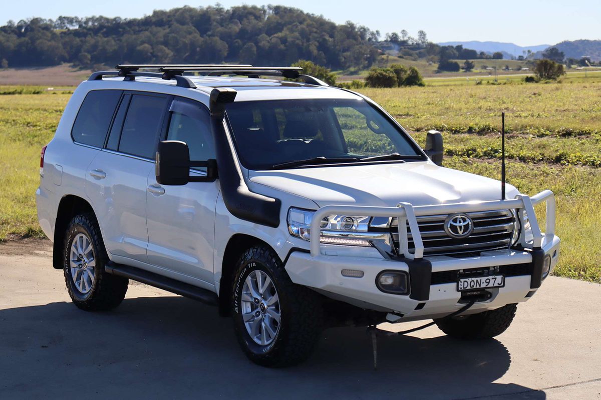 2017 Toyota Landcruiser VX VDJ200R