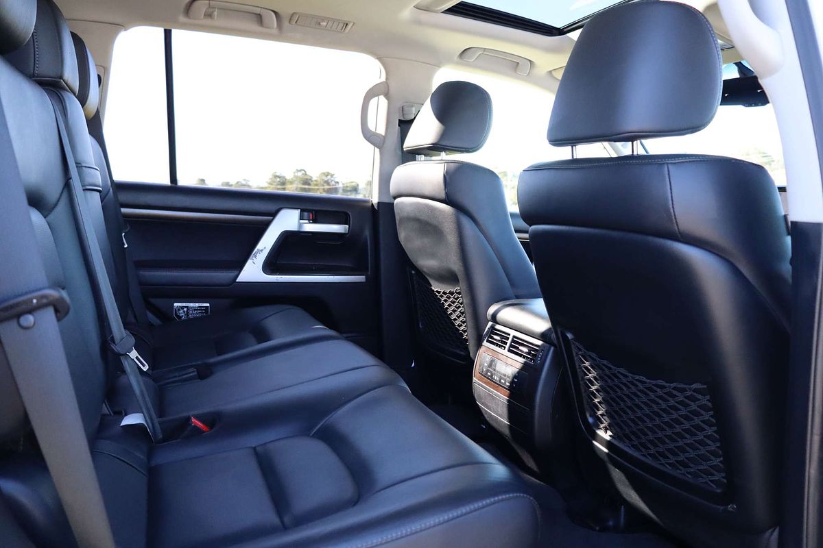 2017 Toyota Landcruiser VX VDJ200R