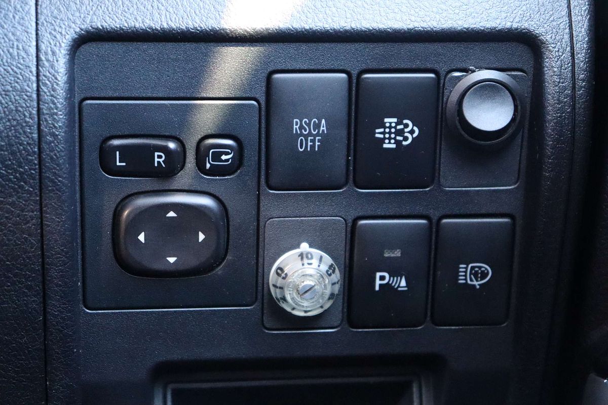 2017 Toyota Landcruiser VX VDJ200R