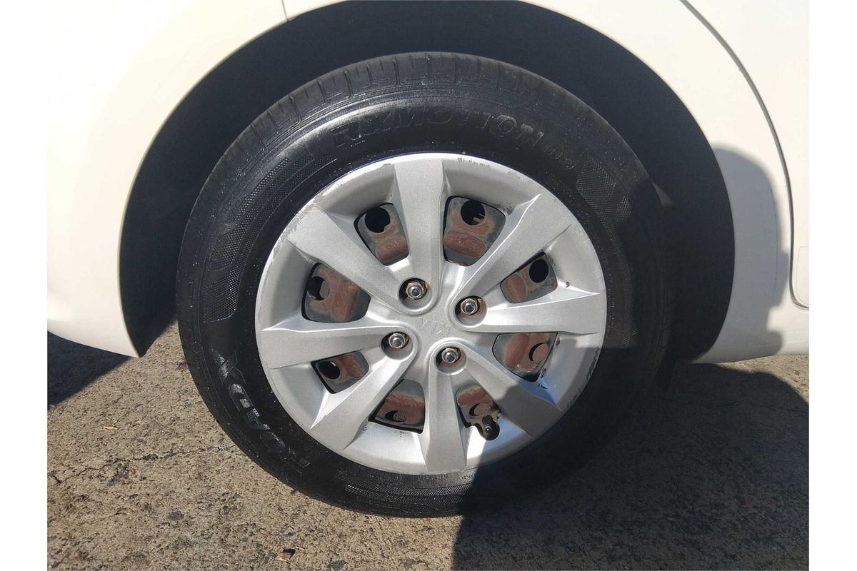 2015 Kia Rio S UB