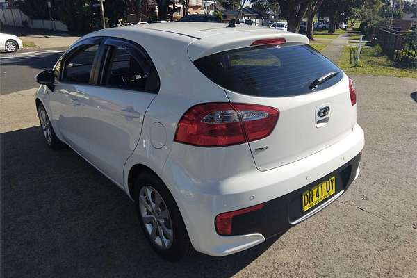 2015 Kia Rio S UB